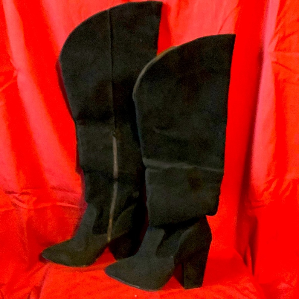 Black knee high boots